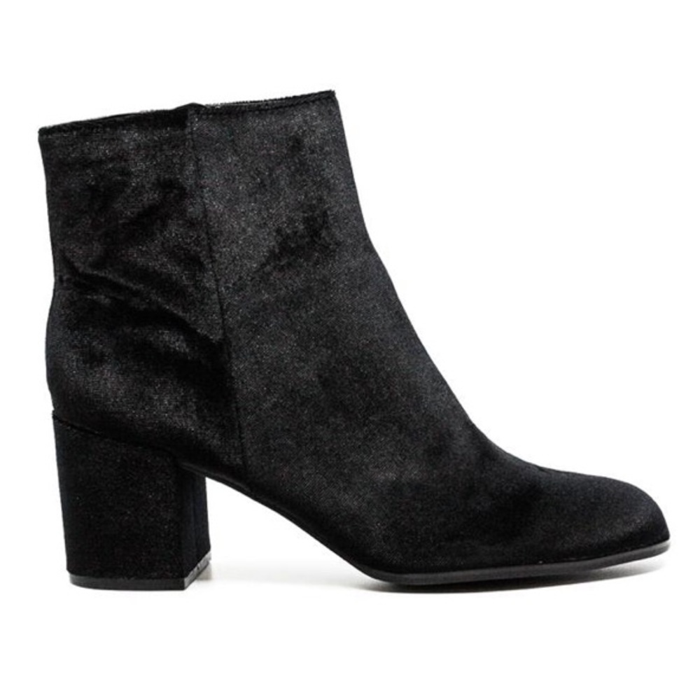 Velvet Black Booties!